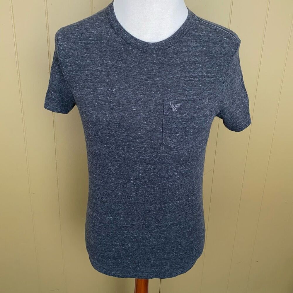 American Eagle Outfitters men S athletic fit short sleeve Crewneck shirt grey